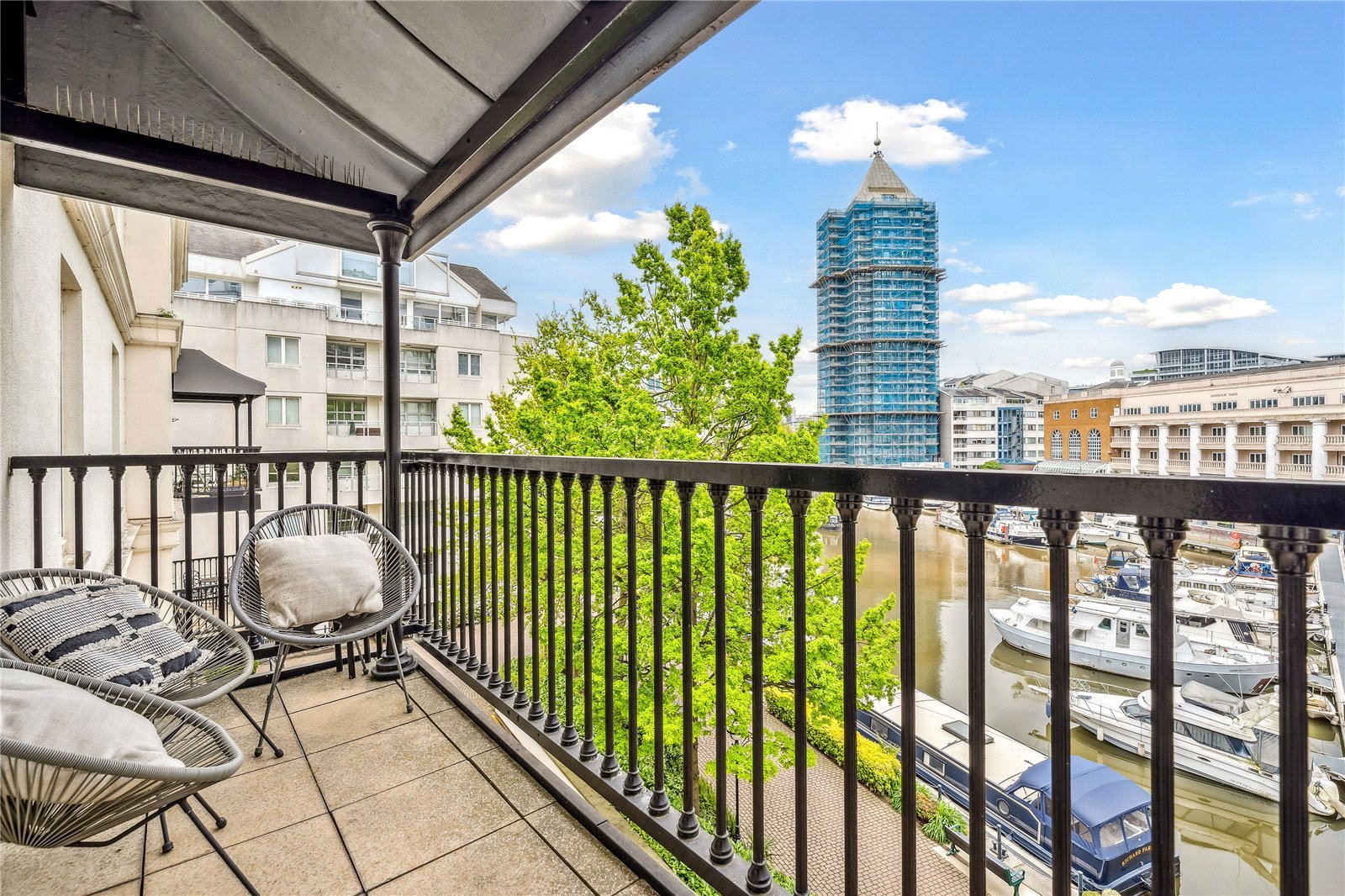 Carlyle Court, Chelsea Harbour, London, SW10 0UQ